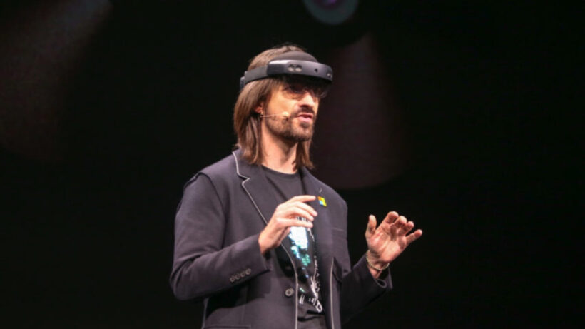 Microsoft HoloLens 2 will makes those holograms feel more real