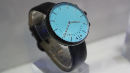 ZTE Venus G1 and S2 sports watches unveiled alongside Withings Activité rival