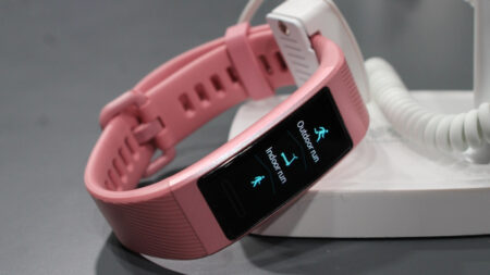 Huawei Band 3 first look: A fitness tracker that packs a features punch