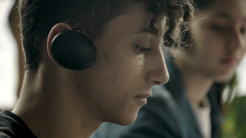 Waverly Labs returns with Ambassador – a cheaper, smarter language translator