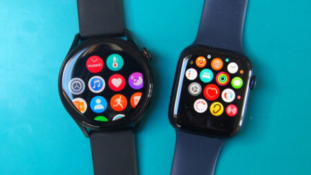 Huawei Watch 3 v Apple Watch Series 6: top watches compared Huawei Watch 3 v Apple Watch Series 6: top watches compared