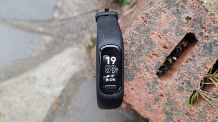 Garmin Vivosmart 5 review Garmin Vivosmart 5 review