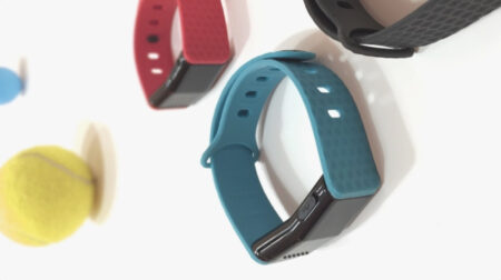 Pulse Play tennis wearable smashes target and serves up October shipping date