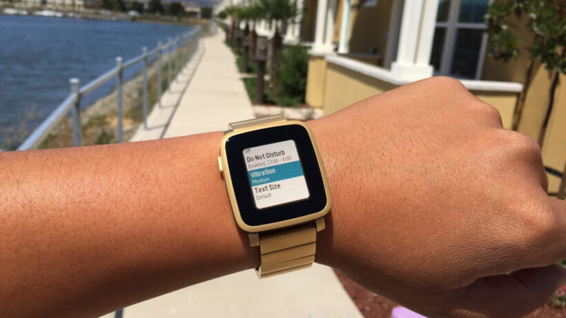 Pebble Time update brings brightness and vibration intensity settings