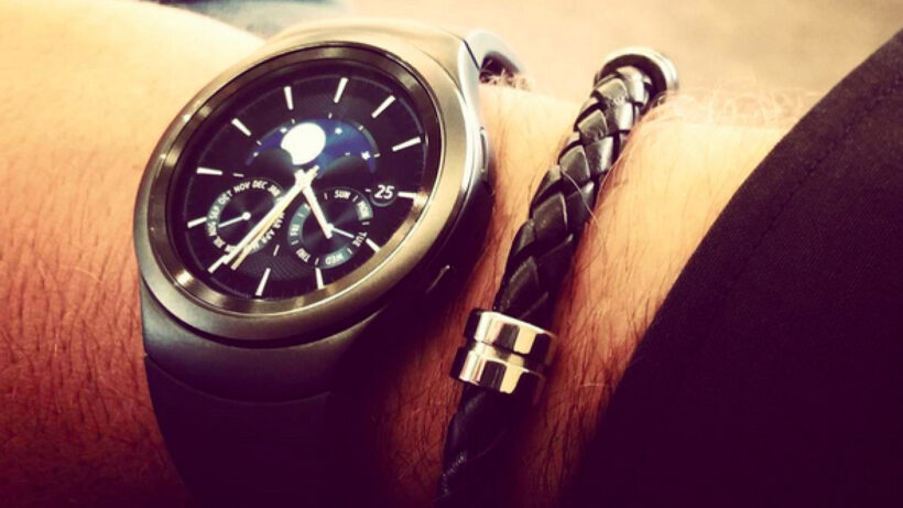 This is the Samsung Gear S2 photo you’ve been waiting for