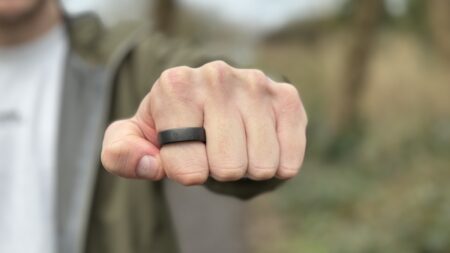 Oura adds AI coaching and health recommendations with new ‘Advisor’ feature Oura Ring Gen 3 index finger