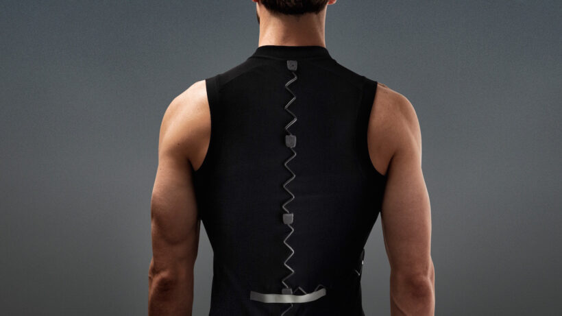 TruPosture reminds you to sit up straight