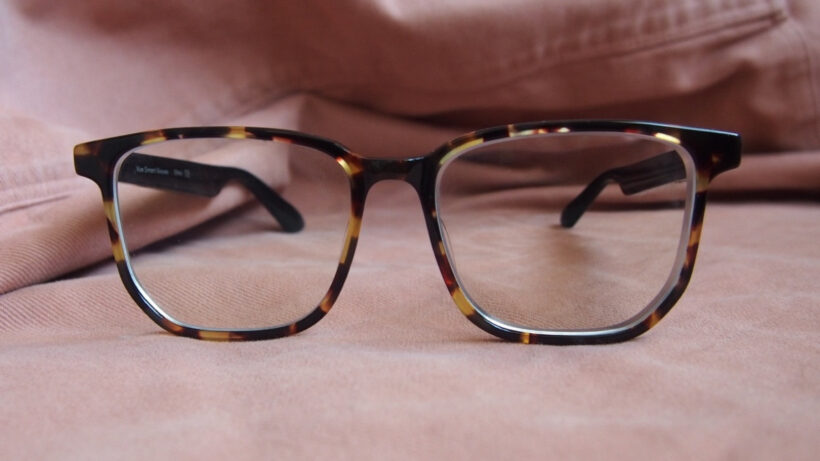 This Google patent shows how we’ll buy future AR smartglasses