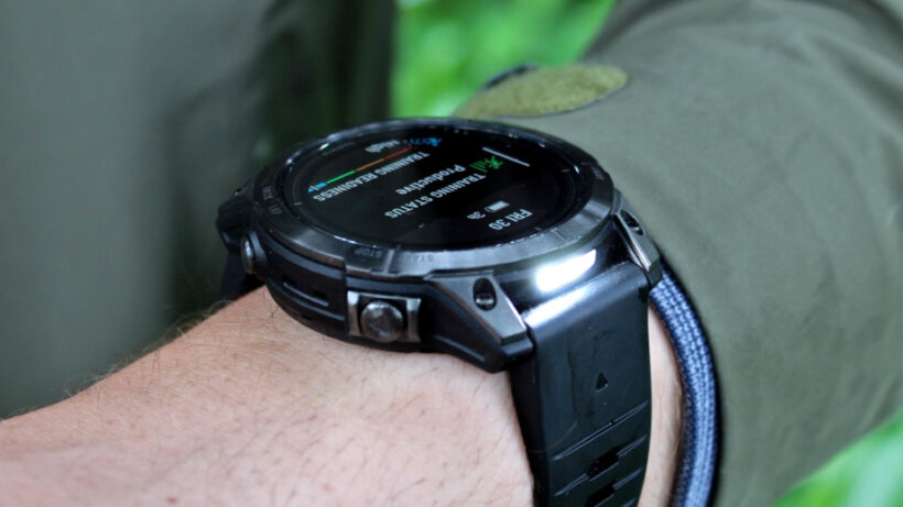 How to use the flashlight on a Garmin (and which watches have one)