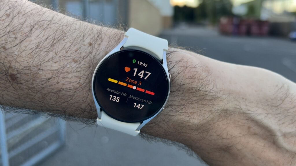 Samsung Galaxy Watch 6 vs TicWatch Pro 5 photo 17