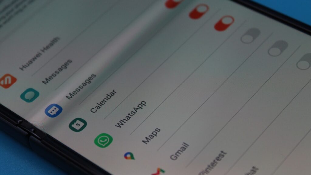 How to use WhatsApp on Huawei Watch GT 4 photo 1