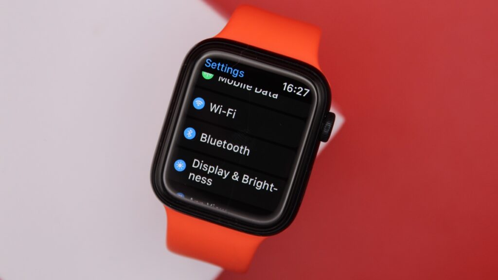 Apple Watch Bluetooth headphones pairing step 3