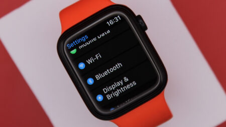 How to connect Bluetooth headphones to the Apple Watch