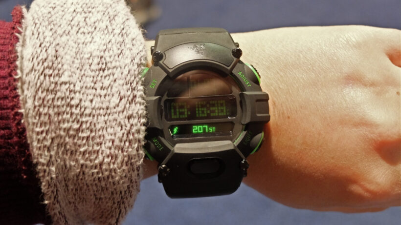 Razer Nabu Watch first look: A retro watch with added smarts