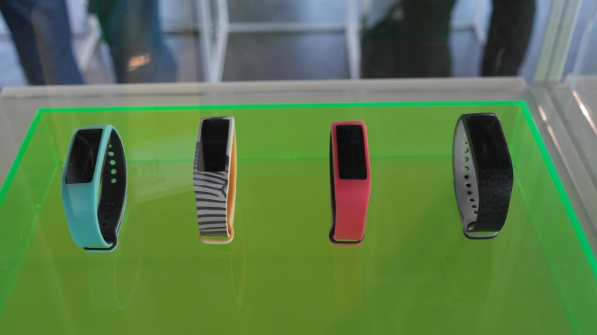 Acer's new cycling computer overlays fitness data onto HD video