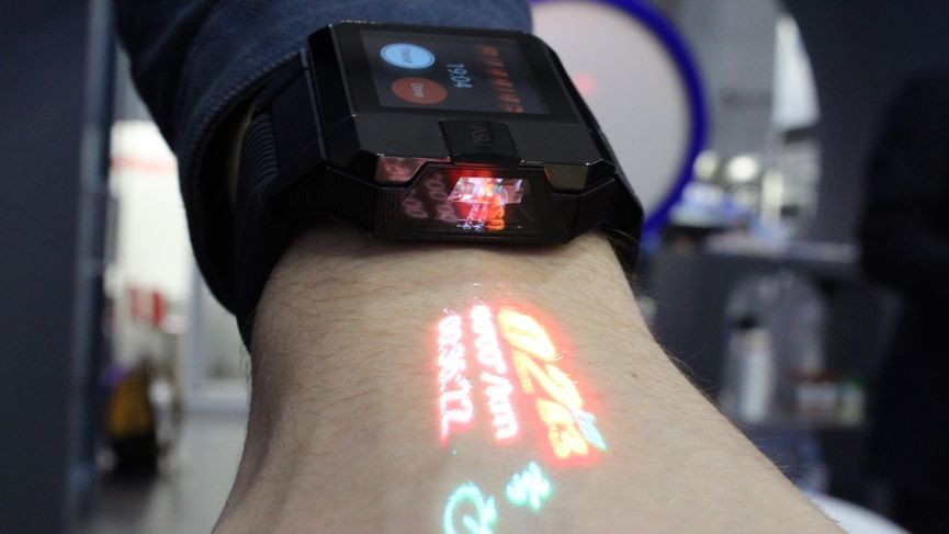Haier’s Asu smartwatch projects texts, stats and drawings onto your hand
