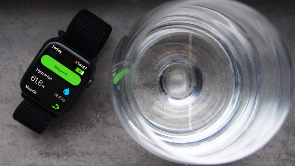 Thirsty work: Living with a hydration tracking strap for Apple Watch