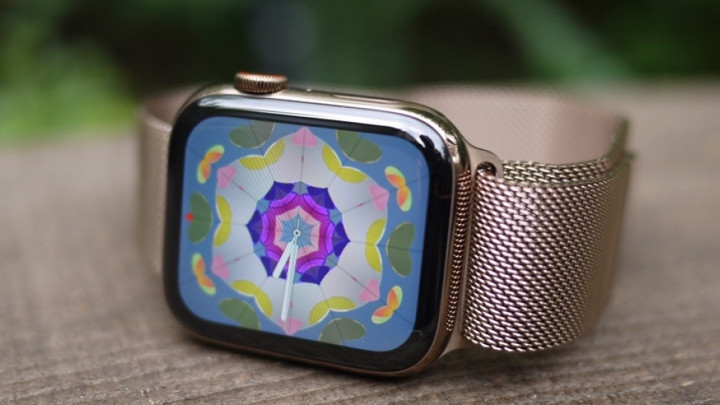 Apple Watch Series 4 v Samsung Galaxy Watch: The flagship smartwatches face off