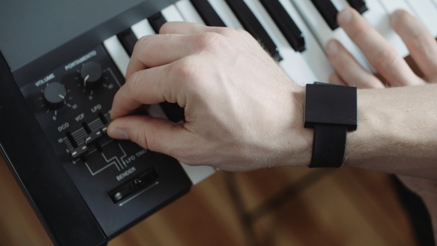 Basslet brings the bass to music, VR and making beats
