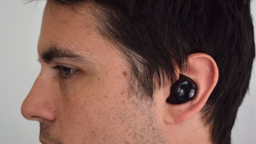 Putting the Bragi Dash Pro’s real-time translation to the test