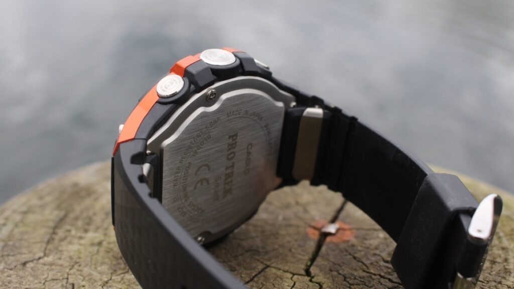 casio-android-wear-smartwatch-4330-1495701855-PCsr-full-width-inline