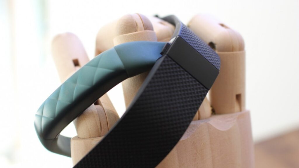 charge-hr-vs-up3-43-1470309262-KBw5-full-width-inline