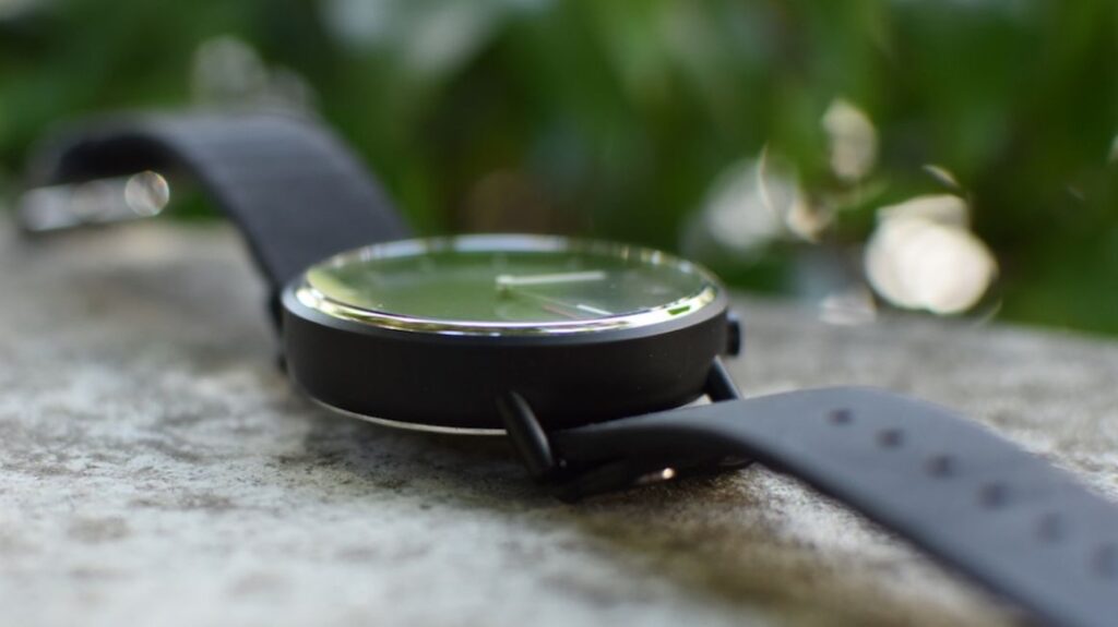 Misfit Command review