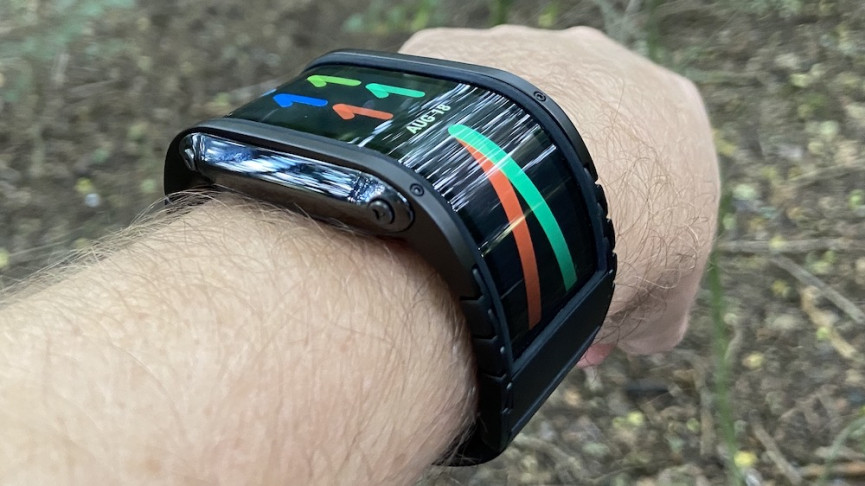 Nubia Watch is the embodiment of a smartwatch vision that nobody asked for