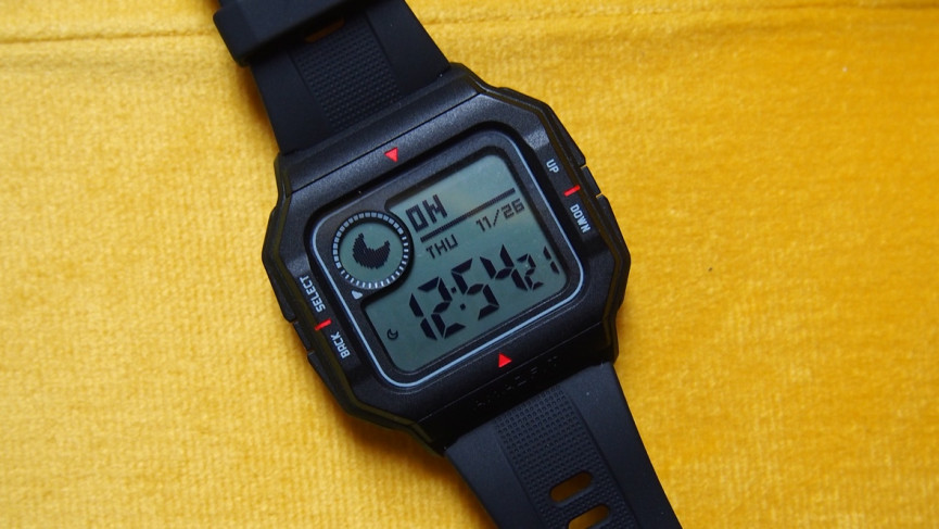 Amazfit Neo review: Delightfully retro, smart and cheap