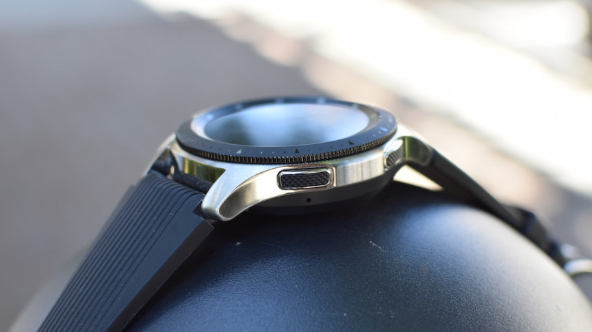 Samsung Galaxy Watch 3 v Galaxy Watch: discover what's new