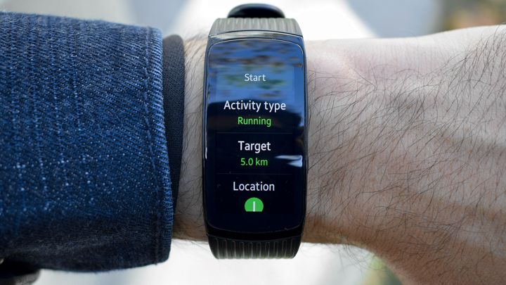 ​Samsung Gear Fit2 Pro review