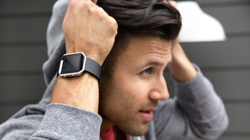 Fitbit's smartwatch is plagued by software and hardware issues