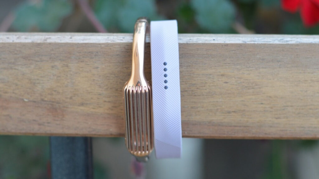 Fitbit Flex 2 v Fitbit Charge 2: Which fitness tracker is best for you?