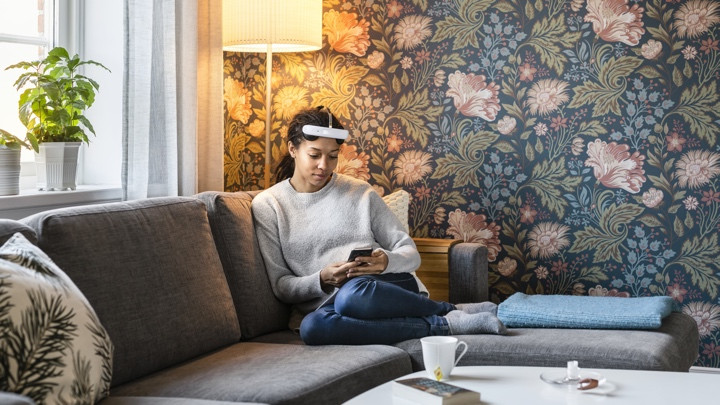 Flow headset is now approved to use neuroscience to treat depression