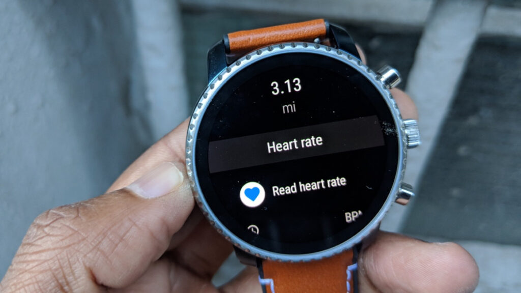 Fossil Q Explorist HR review