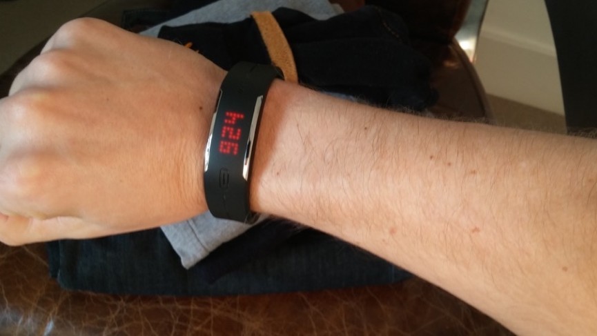 get-dressed-1421780821-mTqD-column-width-inline