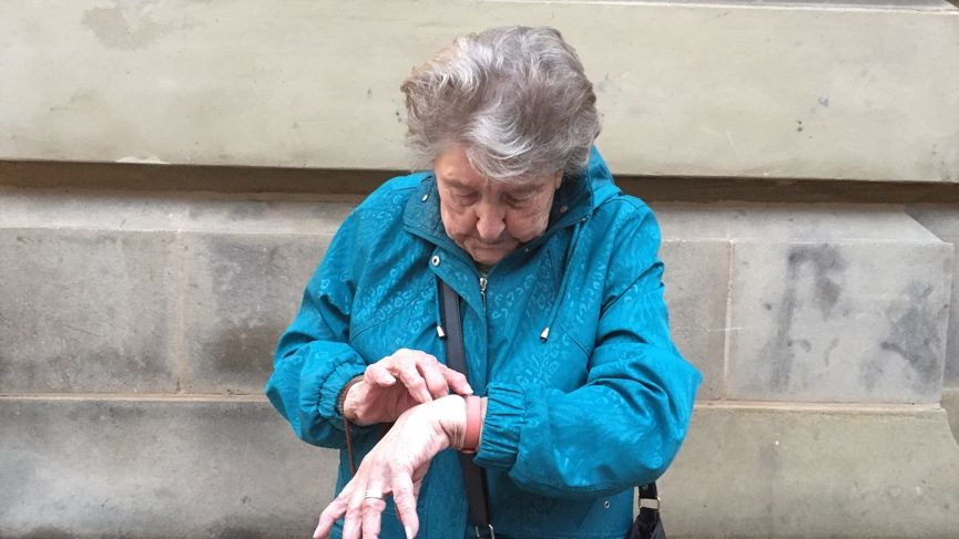 I got my grandma to review her Fitbit - she had some notes