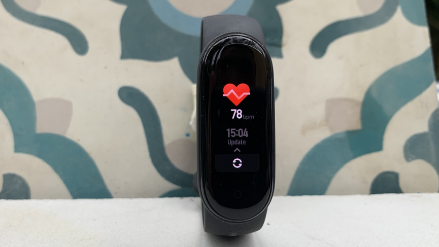 Xiaomi Mi Smart Band 5 review: budget band bosses the basics