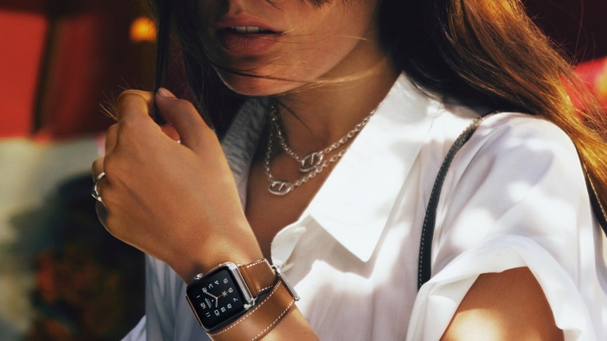 Smartwatches for women are (finally) on the agenda
