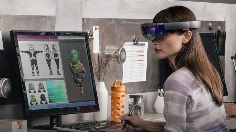 hololens-inline-800-1453120349-jJ2G-column-width-inline