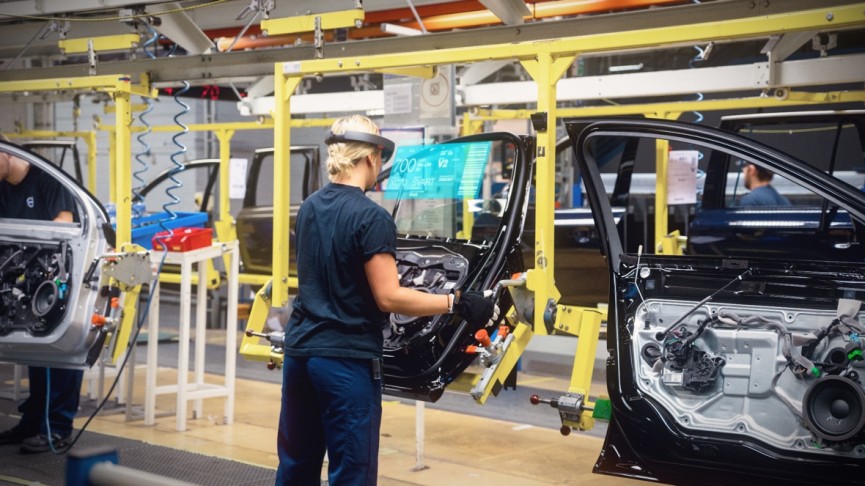 hololens-volvo-2-1453120483-pQkA-column-width-inline