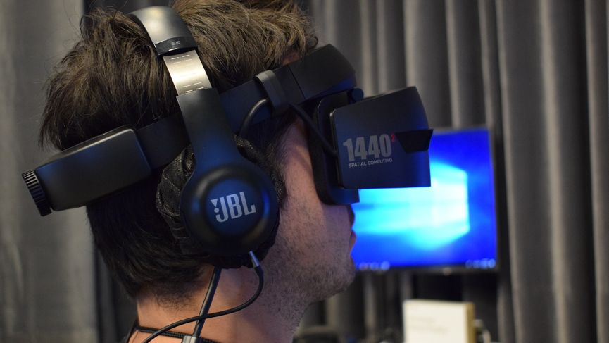 HP's headset is an affordable, unremarkable way into Mixed Reality