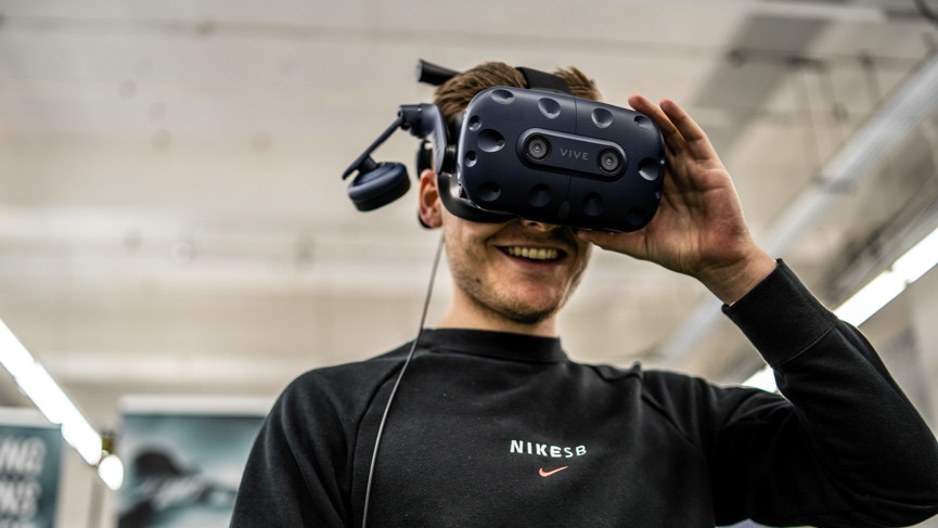 How the HTC Vive Pro will help professional cricketers train against pressure