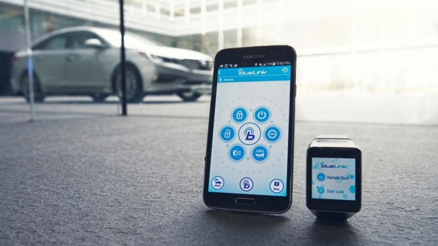 We're not surprised smartwatches distract drivers more than smartphones