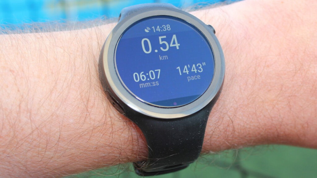 Moto 360 Sport review