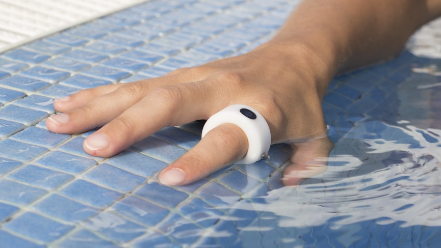 Insta Ring lets you snap your favourite moments from the finger