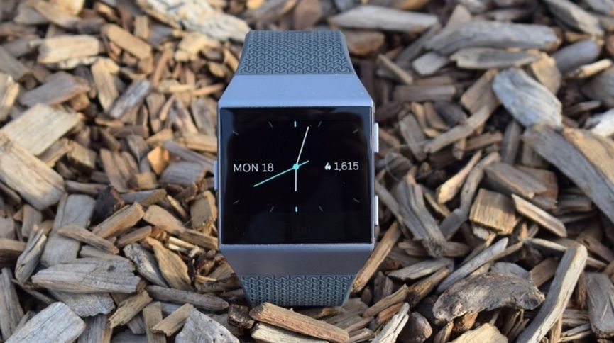 Fitbit Charge 2 v Fitbit Ionic: The Fitbit heavyweights go head-to-head