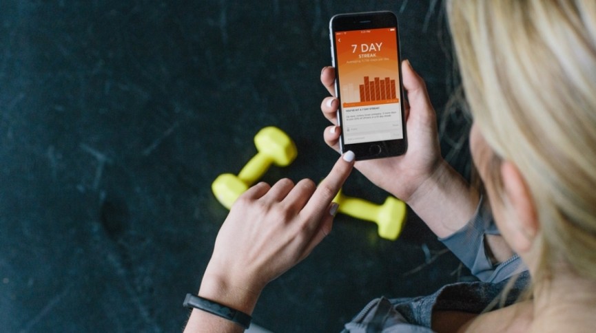 The $200 billion question: Can wearable tech help us get fit and lose weight?