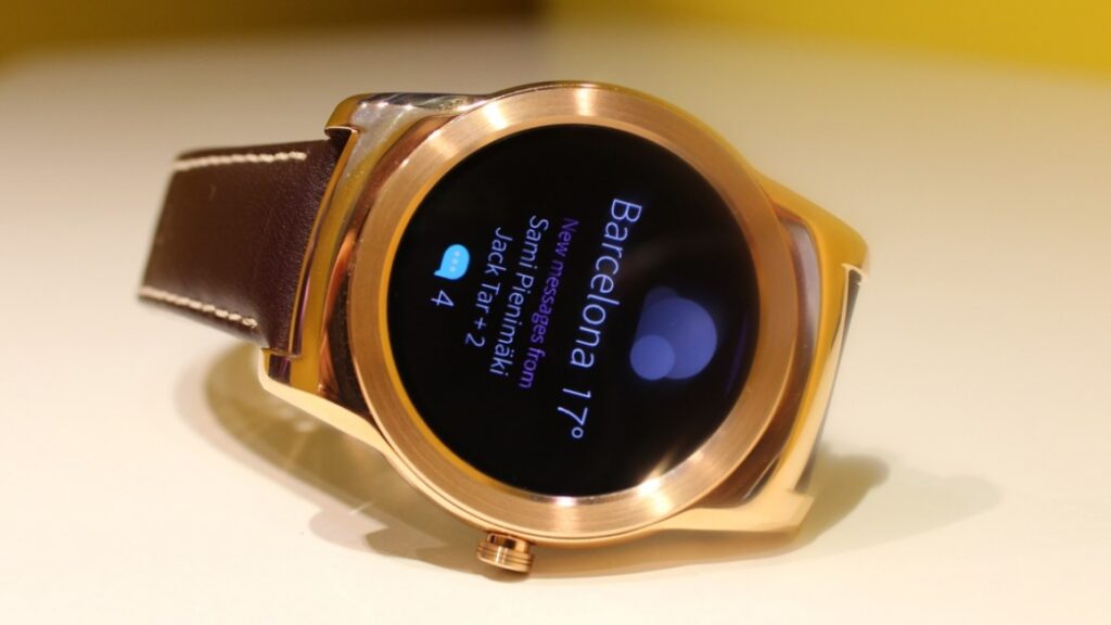 Jolla wants to show Apple and the rest how to make a smartwatch OS