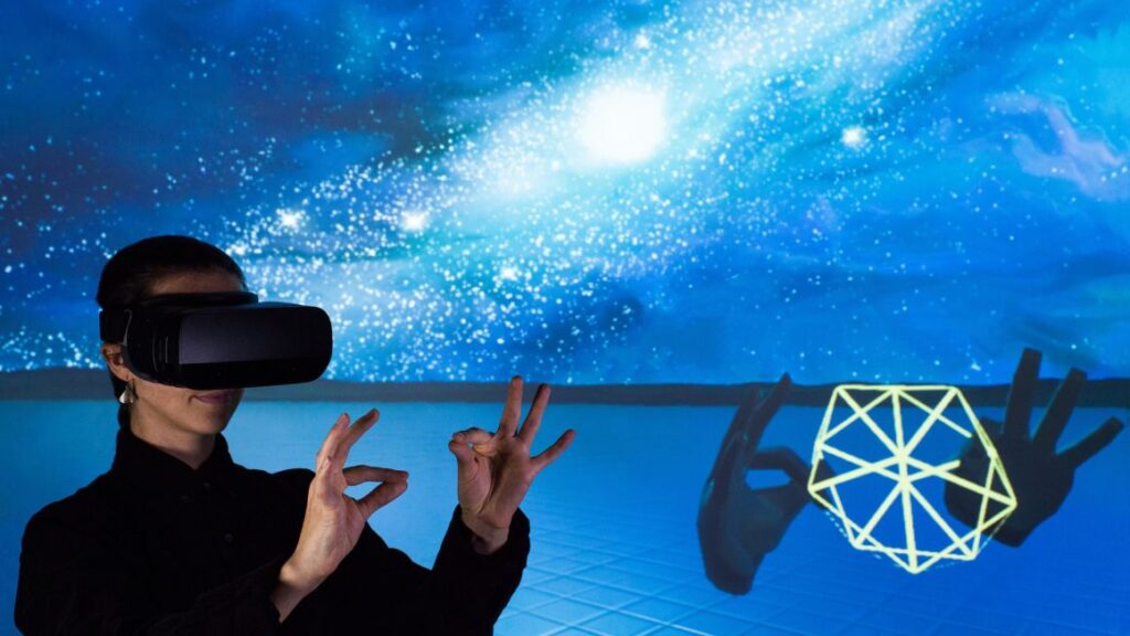 Leap Motion is looking to mobile VR, China and full VR embodiment